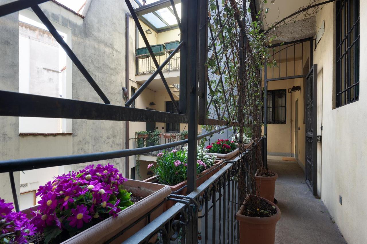 Hl Luxury Duomo Apartment - Via Torino, Montenapoleone มิลาน ภายนอก รูปภาพ